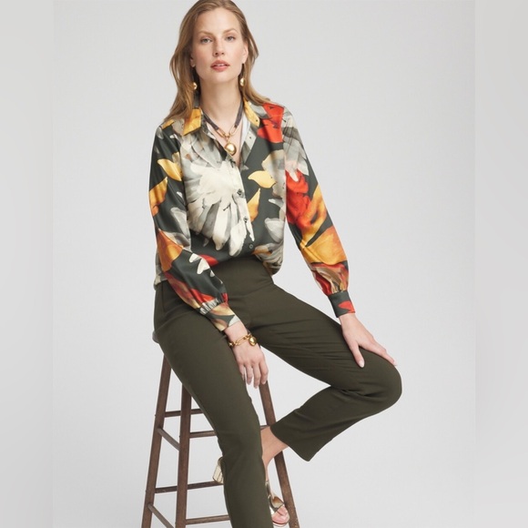 Chico’s Floral Faux Silk Button Front Blouse - Picture 4 of 12